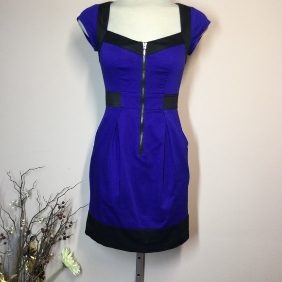 🌹3/25🌹Dynamite, Cotton Stretch Fabric ,Zipper closure - Picture 4 of 7